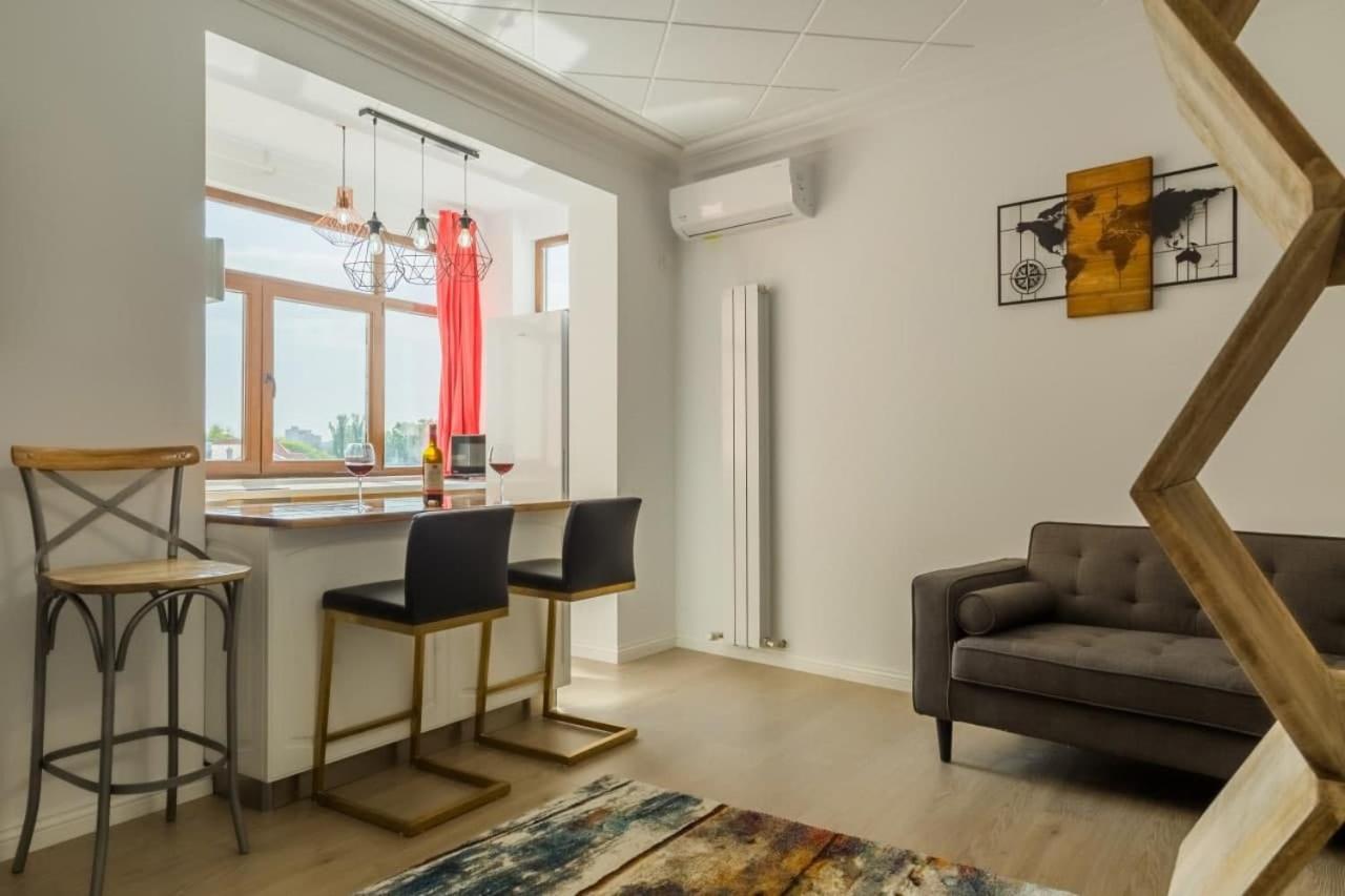 Inova Central Apartment Bucareste Exterior foto